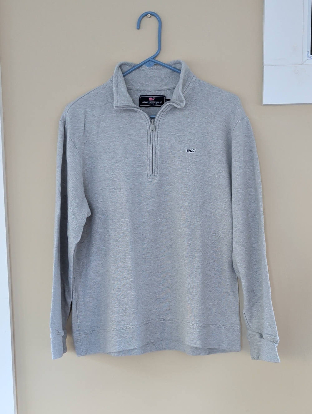 EUC Men's Vineyard Vines Gray Quarter Zip Large